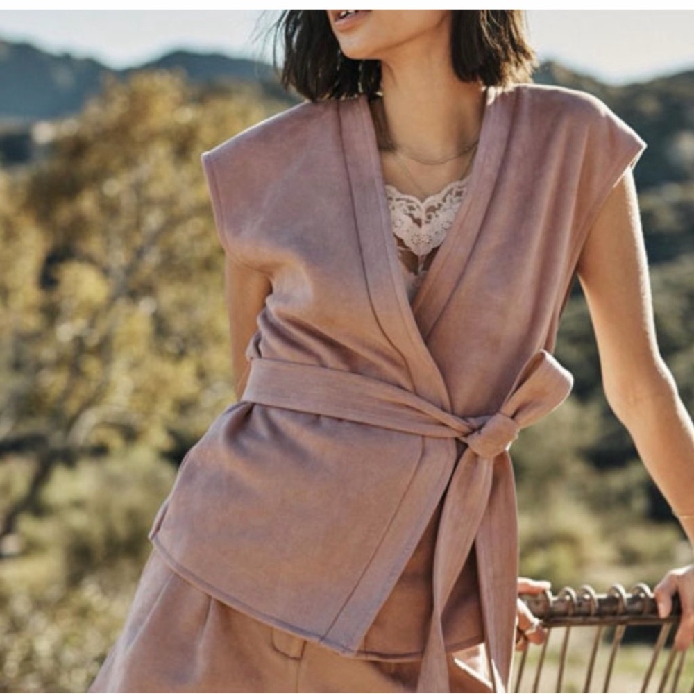 Women's Pink Faux Suede Outfit